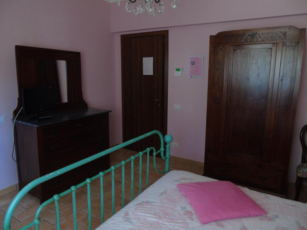 Agriturismo Camera Rosa Тоді Екстер'єр фото